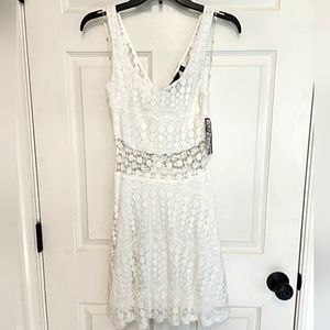 NWT Macy's White Lace Dress, Size 7 (Juniors)